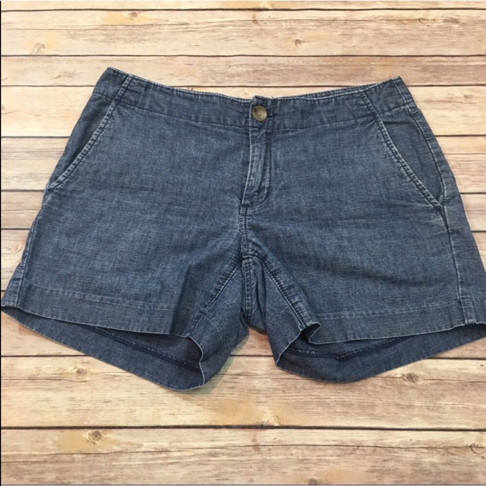 SOLD 6 Banana Republic Chambray Pocket Flap Shorts - Picture 7 of 8